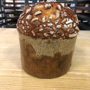 Panettone 100 % natural de chocolate naranja., 550 gr aprox